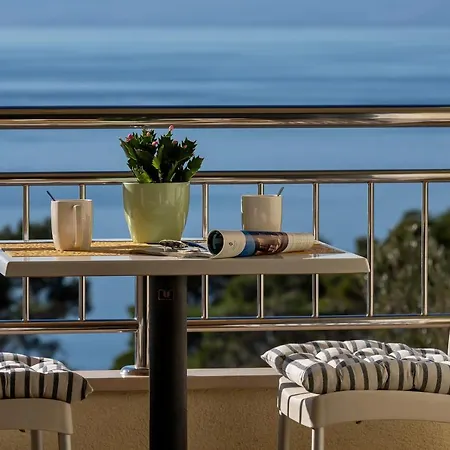Apartments Santric - The Hill Makarska Extérieur photo